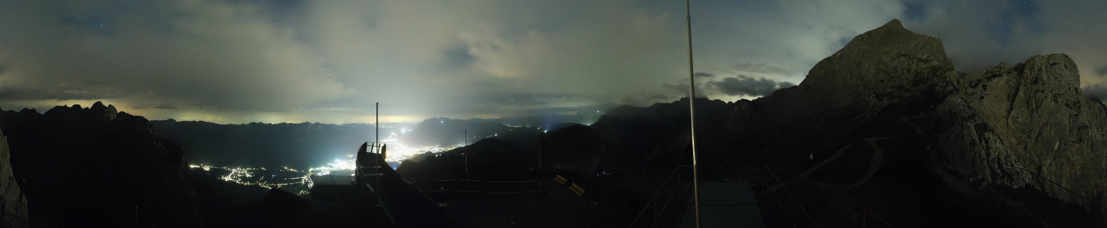 Archiv Foto Webcam Garmisch: Ausblick am Osterfelderkopf