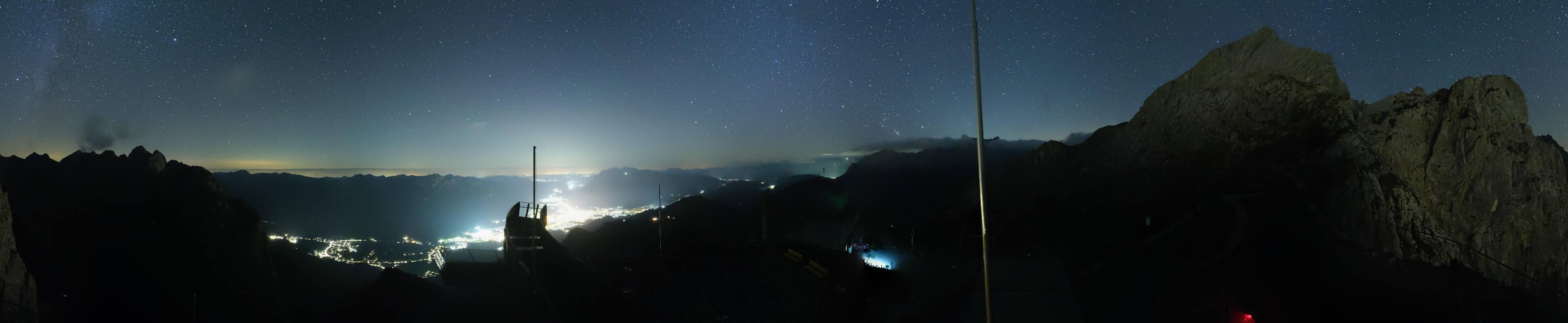 Archiv Foto Webcam Garmisch: Ausblick am Osterfelderkopf
