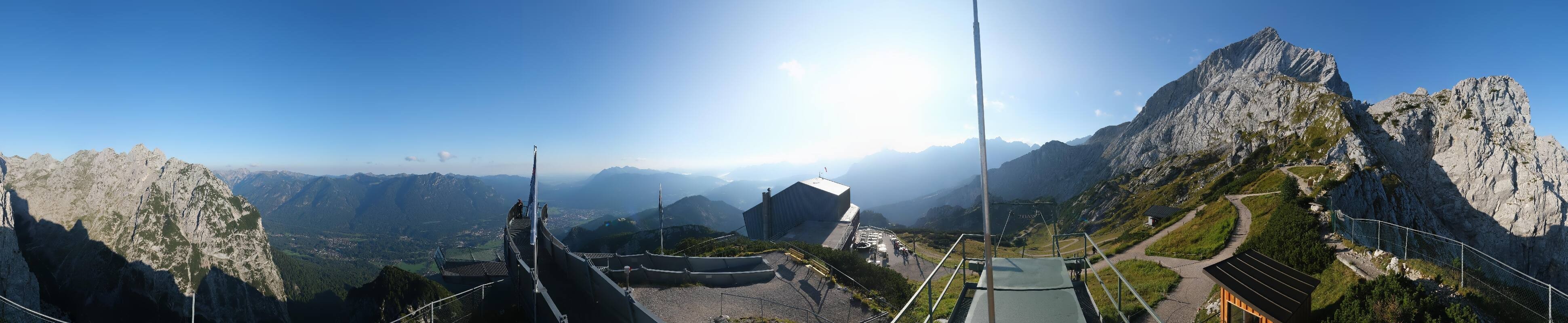 Archiv Foto Webcam Garmisch: Ausblick am Osterfelderkopf