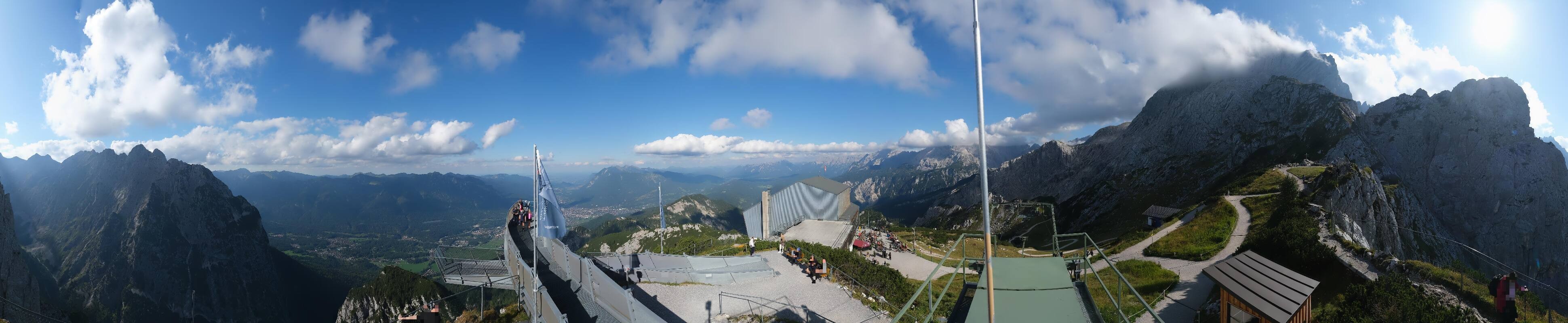 Archiv Foto Webcam Garmisch: Ausblick am Osterfelderkopf