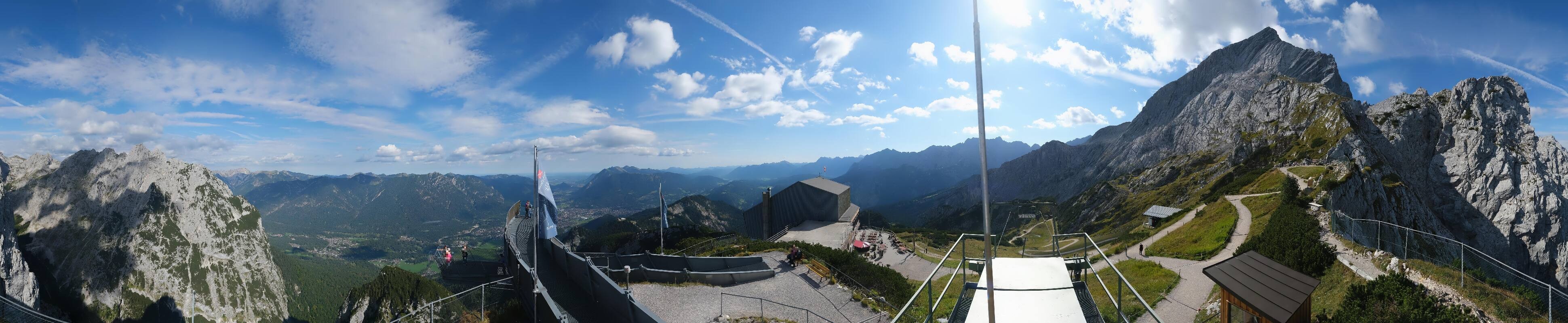 Archiv Foto Webcam Garmisch: Ausblick am Osterfelderkopf