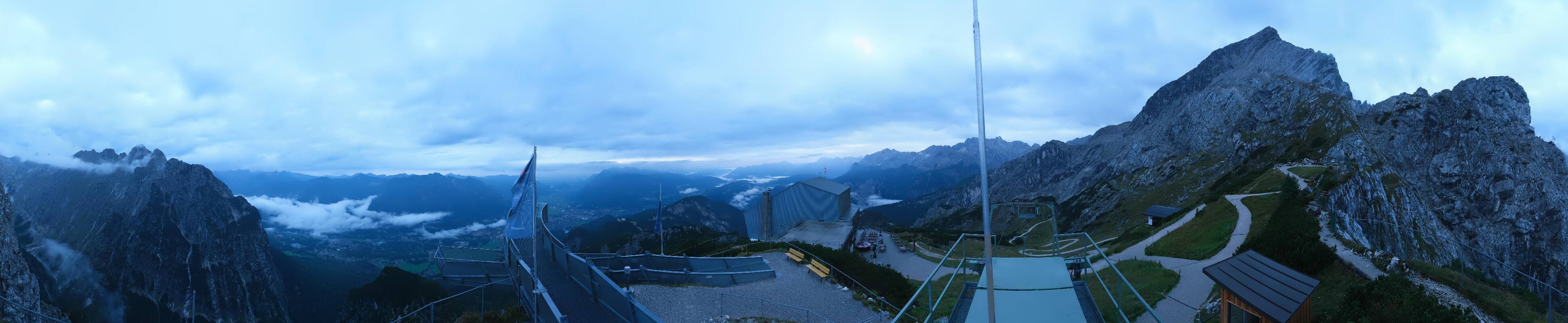 Archiv Foto Webcam Garmisch: Ausblick am Osterfelderkopf
