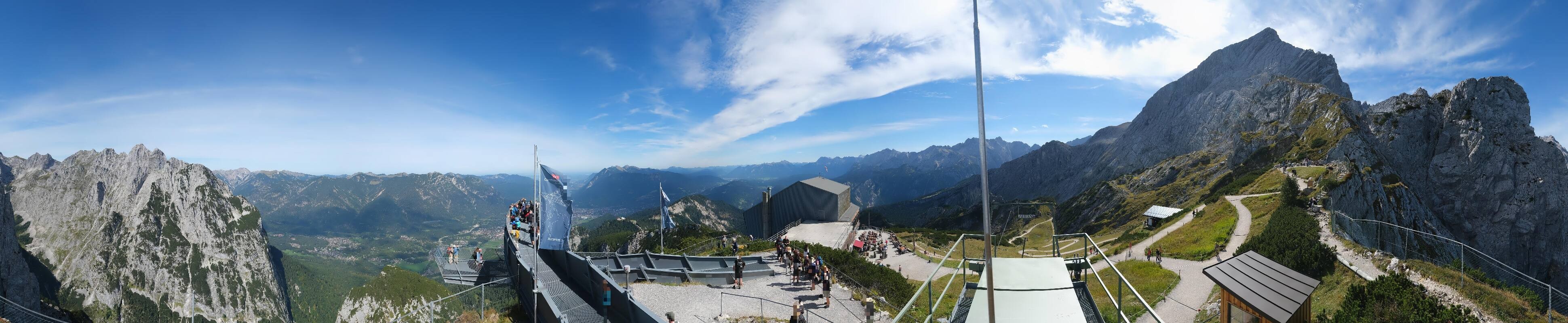 Archiv Foto Webcam Garmisch: Ausblick am Osterfelderkopf