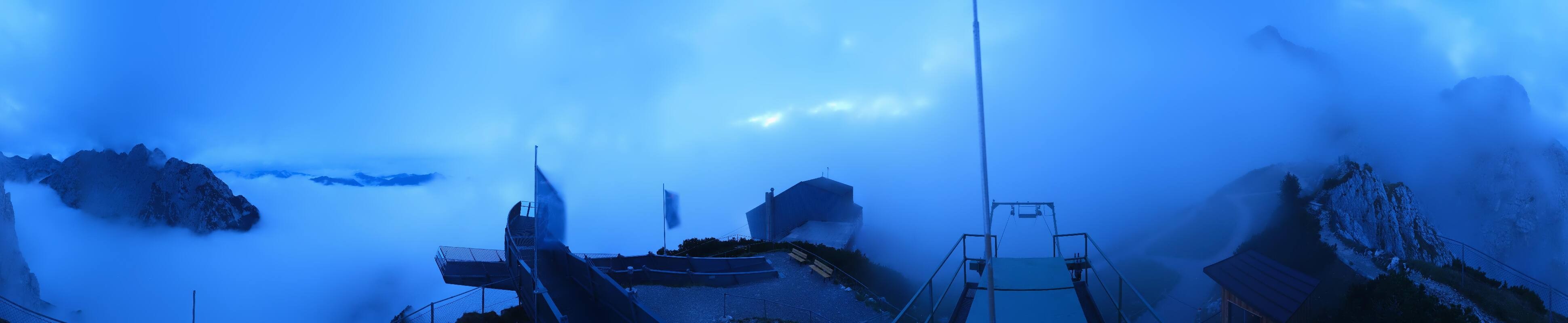 Archiv Foto Webcam Garmisch: Ausblick am Osterfelderkopf