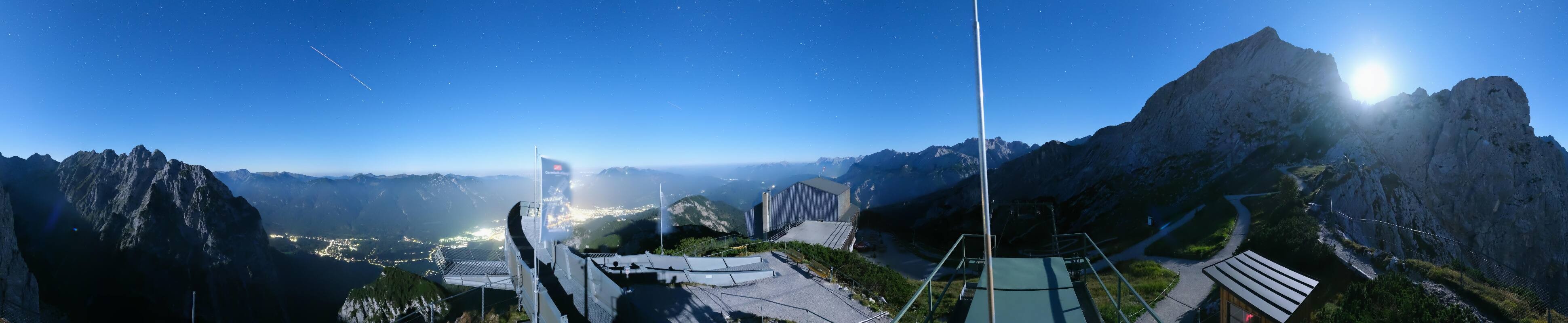 Archiv Foto Webcam Garmisch: Ausblick am Osterfelderkopf