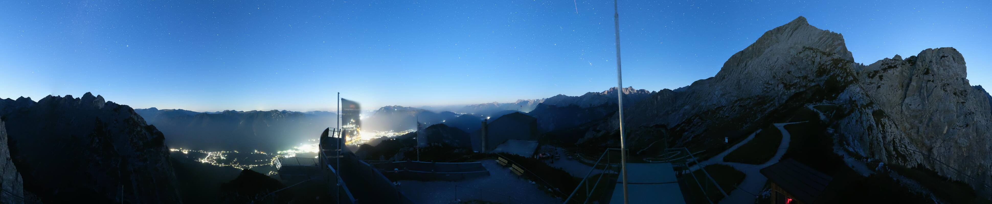 Archiv Foto Webcam Garmisch: Ausblick am Osterfelderkopf
