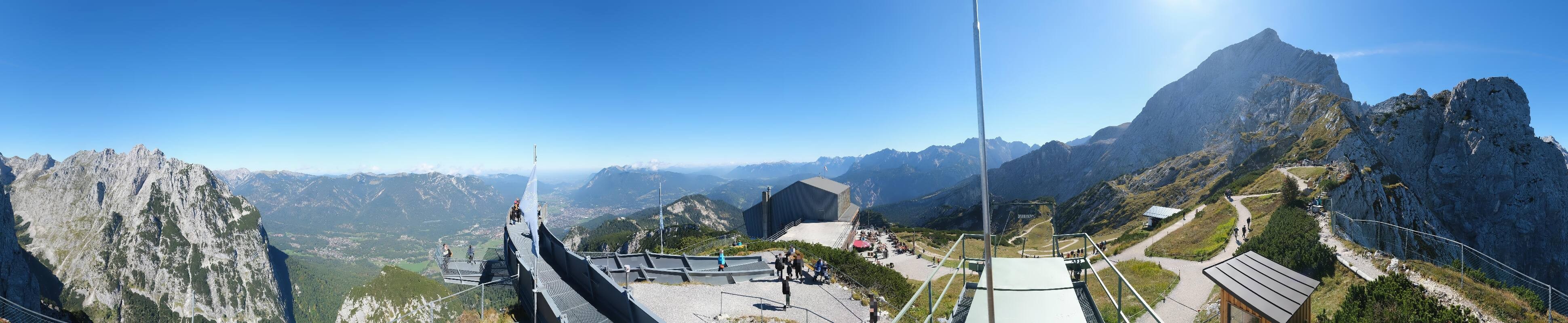 Archiv Foto Webcam Garmisch: Ausblick am Osterfelderkopf