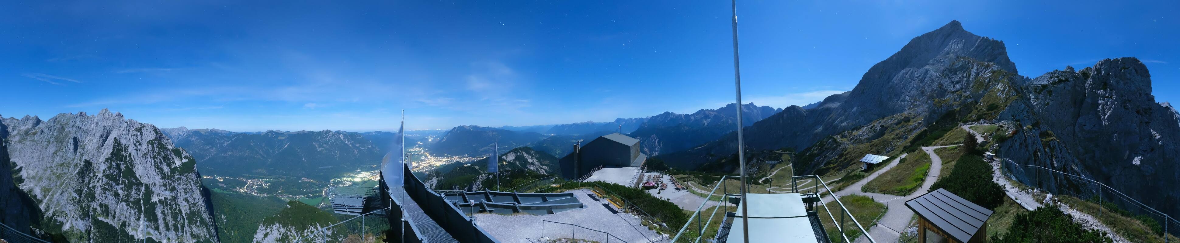 Archiv Foto Webcam Garmisch: Ausblick am Osterfelderkopf