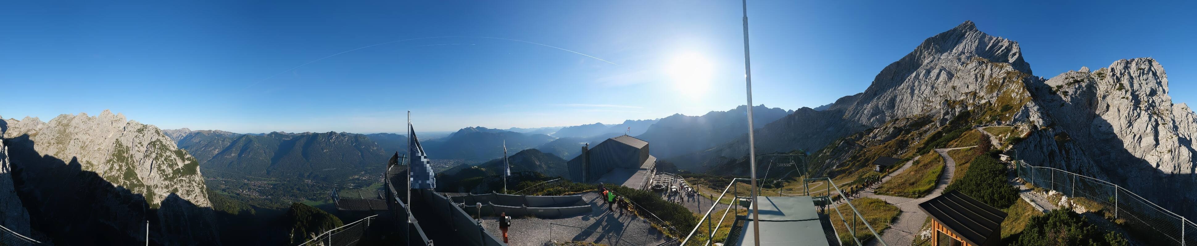 Archiv Foto Webcam Garmisch: Ausblick am Osterfelderkopf