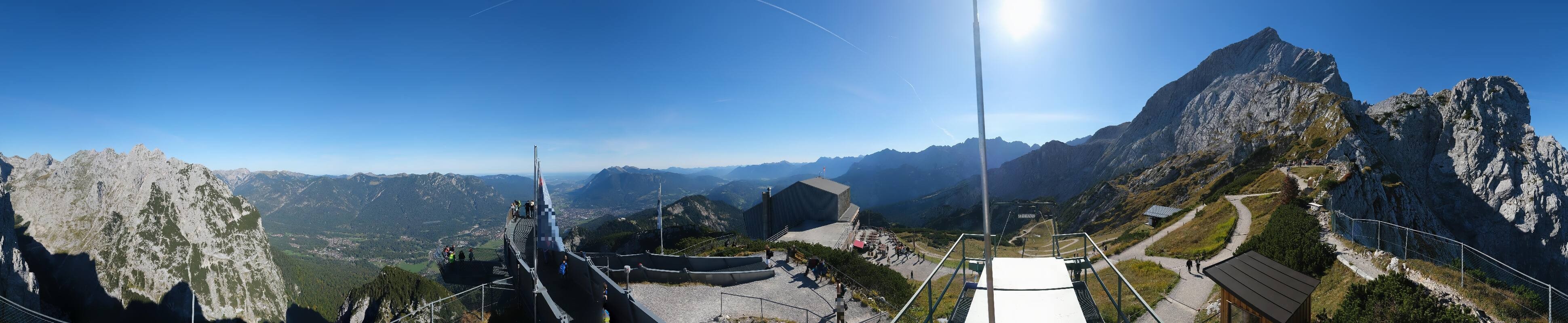 Archiv Foto Webcam Garmisch: Ausblick am Osterfelderkopf
