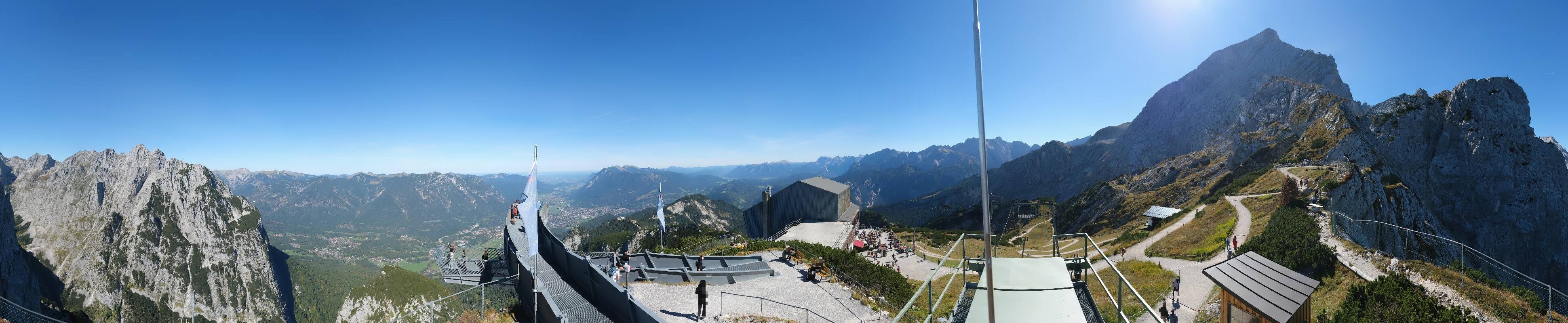 Archiv Foto Webcam Garmisch: Ausblick am Osterfelderkopf