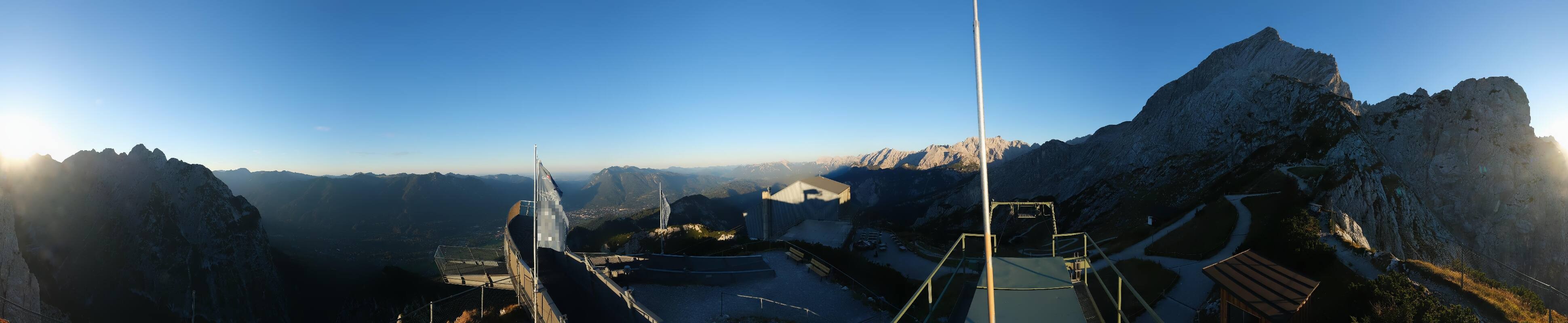 Archiv Foto Webcam Garmisch: Ausblick am Osterfelderkopf