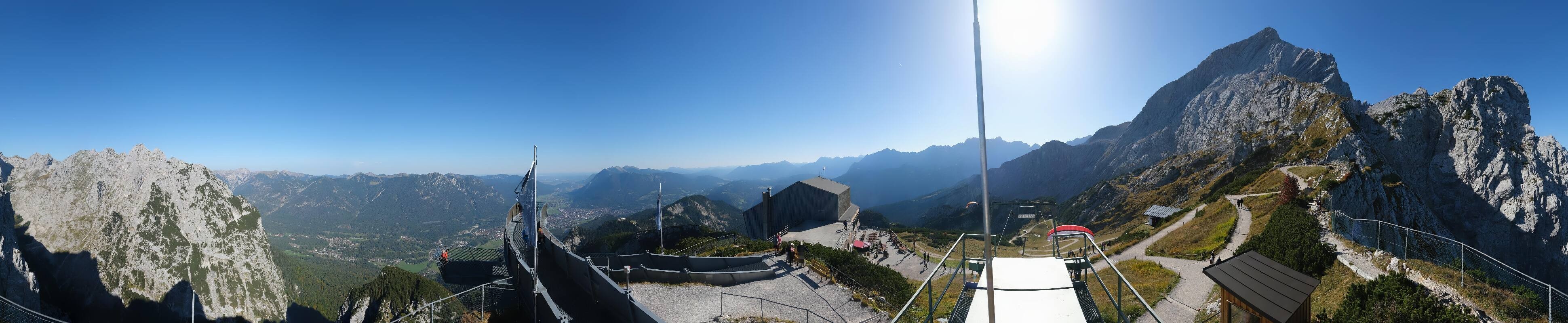 Archiv Foto Webcam Garmisch: Ausblick am Osterfelderkopf