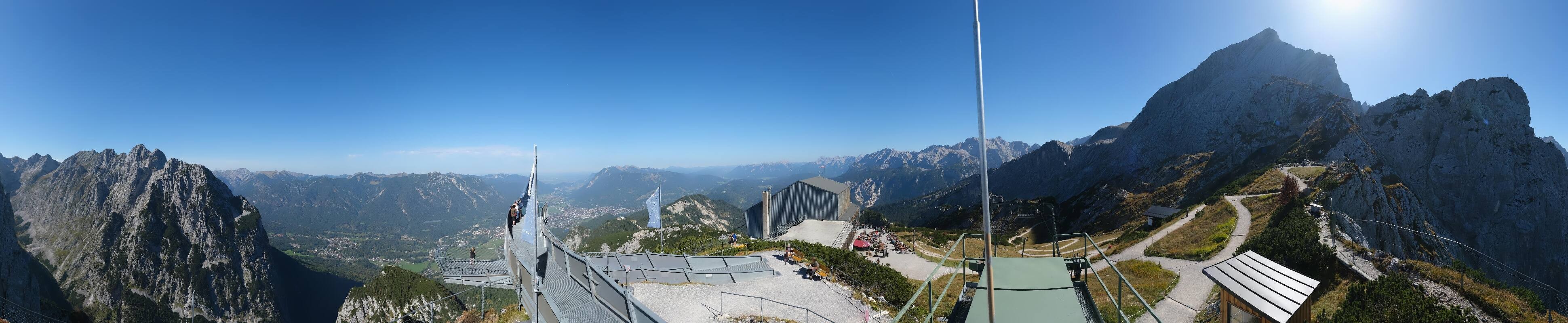 Archiv Foto Webcam Garmisch: Ausblick am Osterfelderkopf