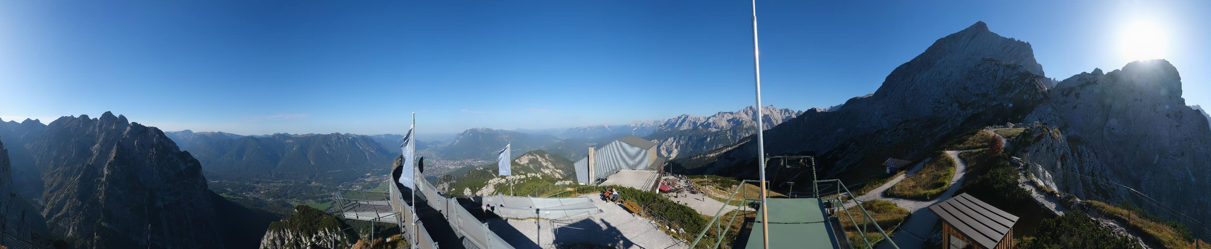 Archiv Foto Webcam Garmisch: Ausblick am Osterfelderkopf