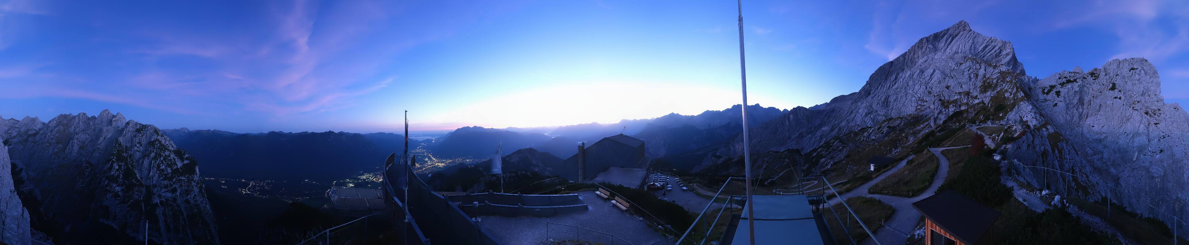 Archiv Foto Webcam Garmisch: Ausblick am Osterfelderkopf