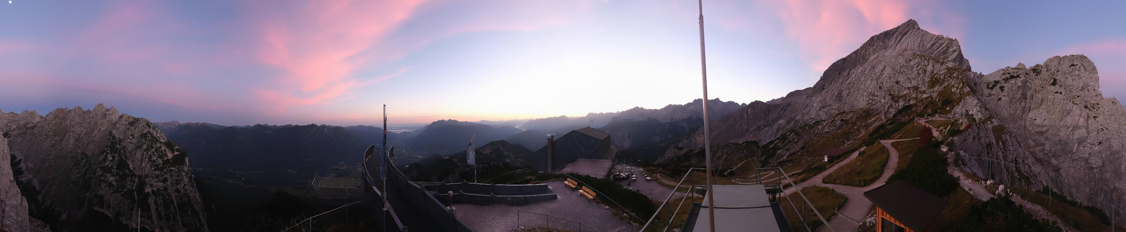 Archiv Foto Webcam Garmisch: Ausblick am Osterfelderkopf