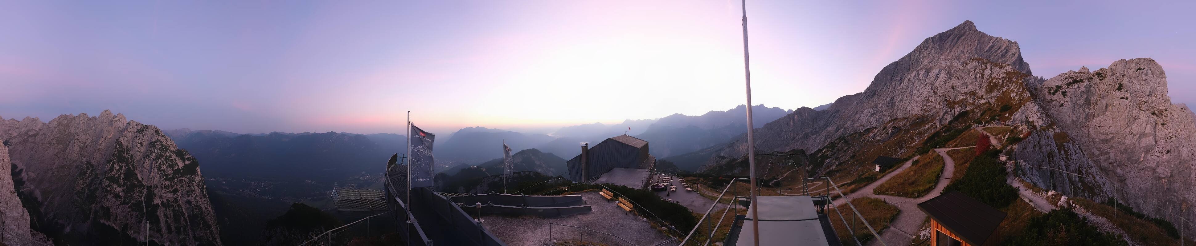 Archiv Foto Webcam Garmisch: Ausblick am Osterfelderkopf