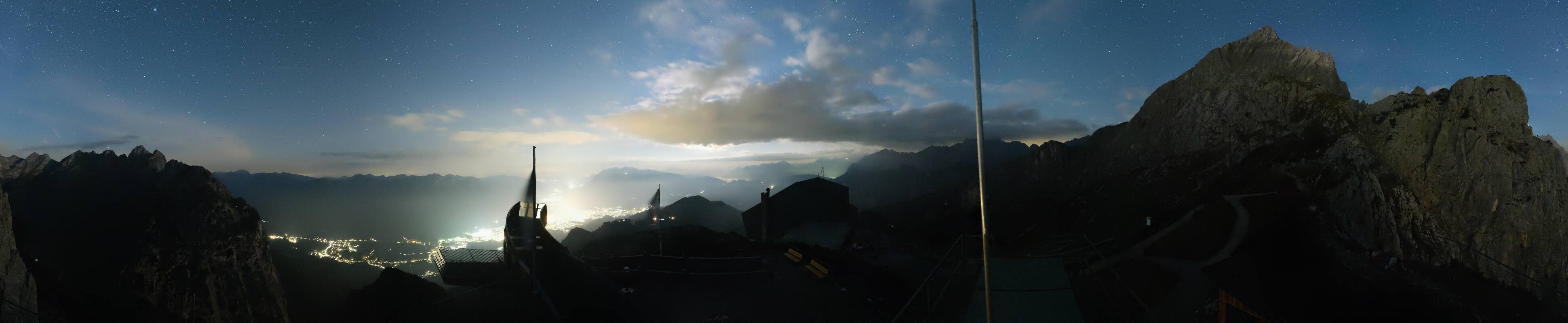 Archiv Foto Webcam Garmisch: Ausblick am Osterfelderkopf