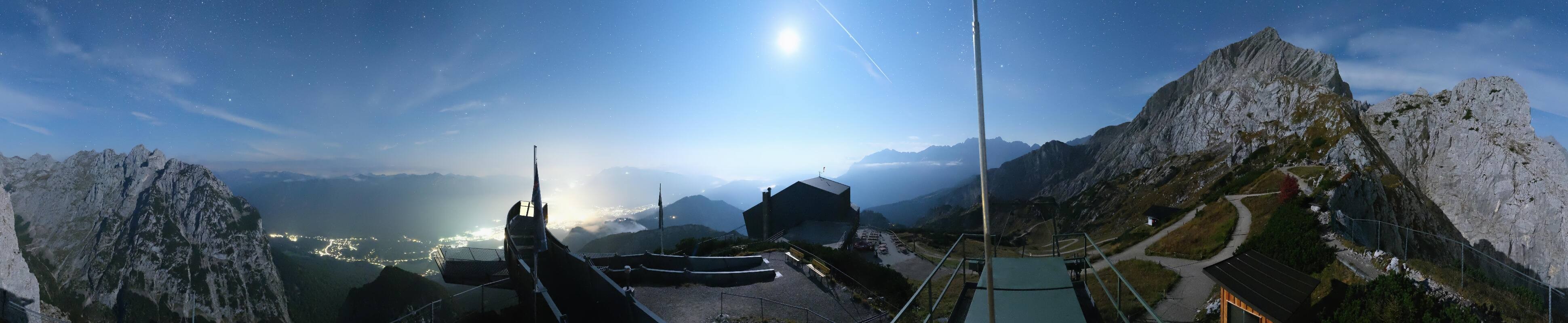 Archiv Foto Webcam Garmisch: Ausblick am Osterfelderkopf