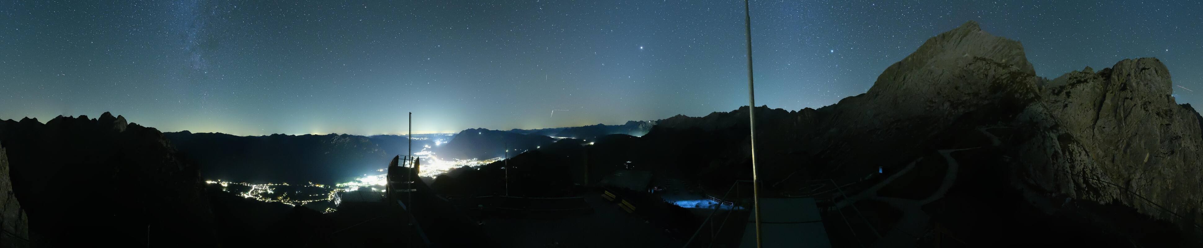 Archiv Foto Webcam Garmisch: Ausblick am Osterfelderkopf