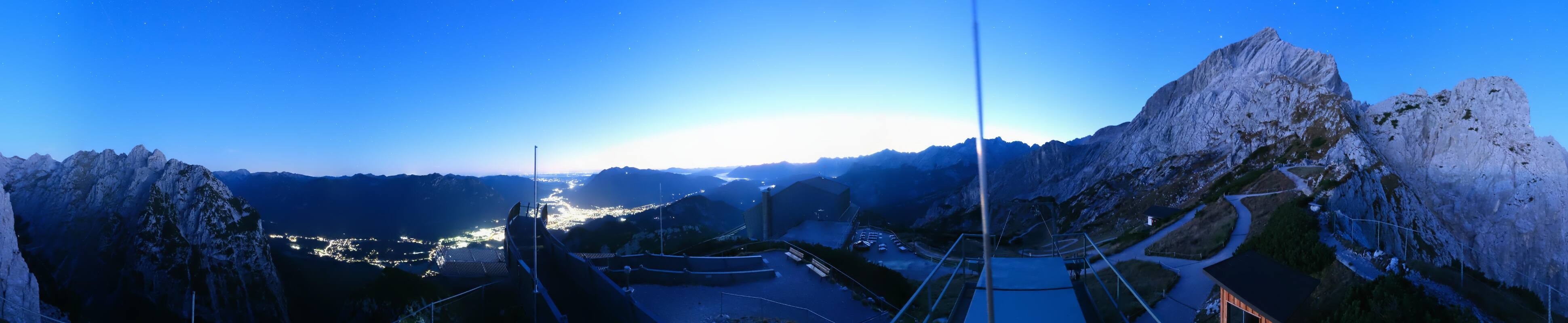 Archiv Foto Webcam Garmisch: Ausblick am Osterfelderkopf