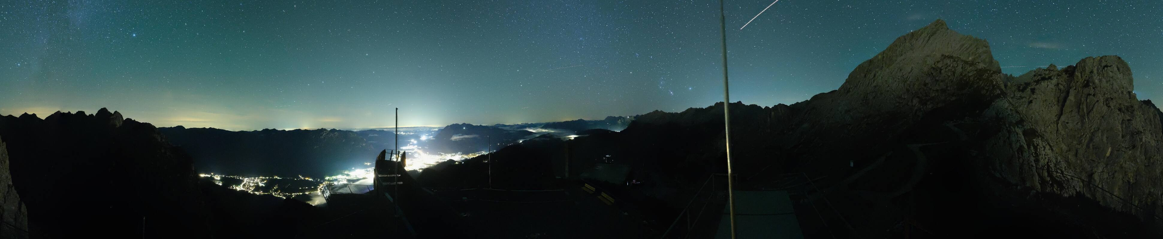 Archiv Foto Webcam Garmisch: Ausblick am Osterfelderkopf