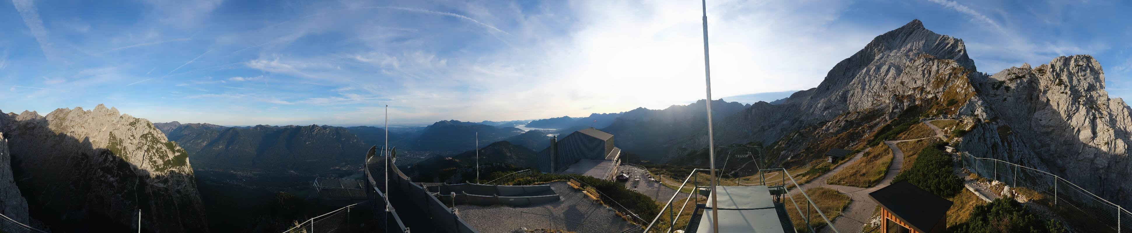 Archiv Foto Webcam Garmisch: Ausblick am Osterfelderkopf