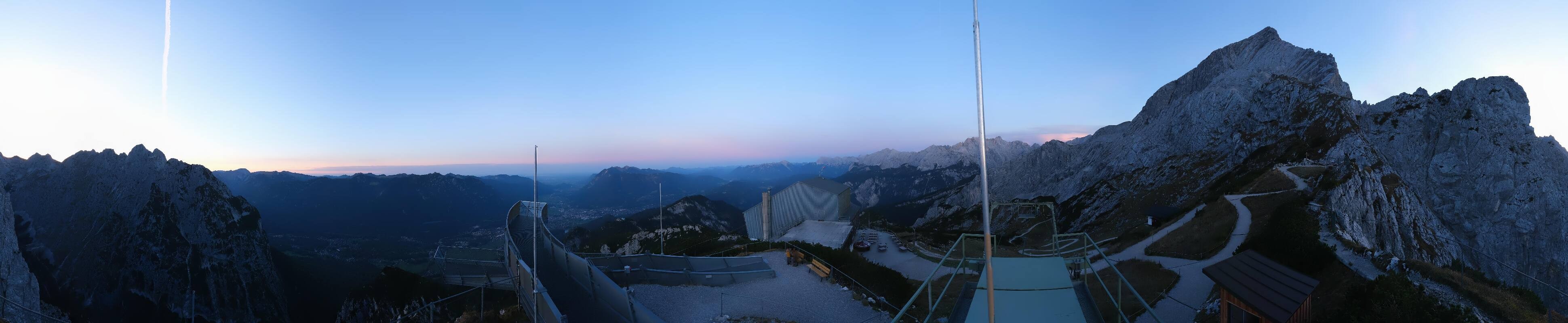 Archiv Foto Webcam Garmisch: Ausblick am Osterfelderkopf