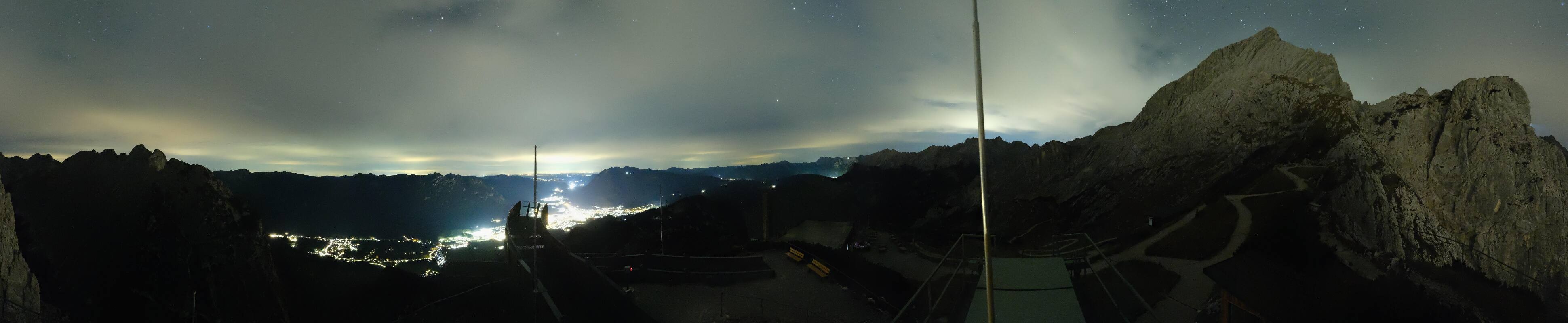 Archiv Foto Webcam Garmisch: Ausblick am Osterfelderkopf