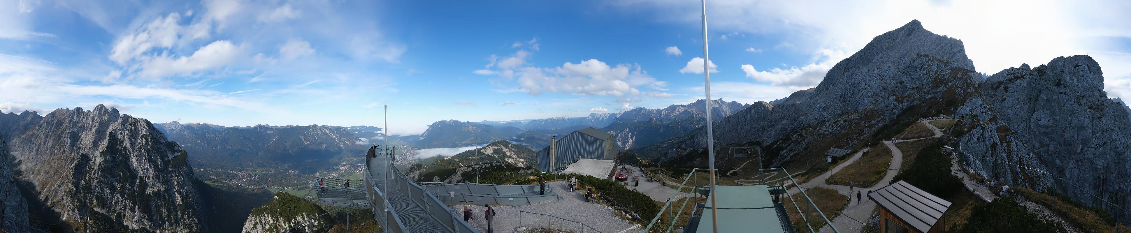 Archiv Foto Webcam Garmisch: Ausblick am Osterfelderkopf