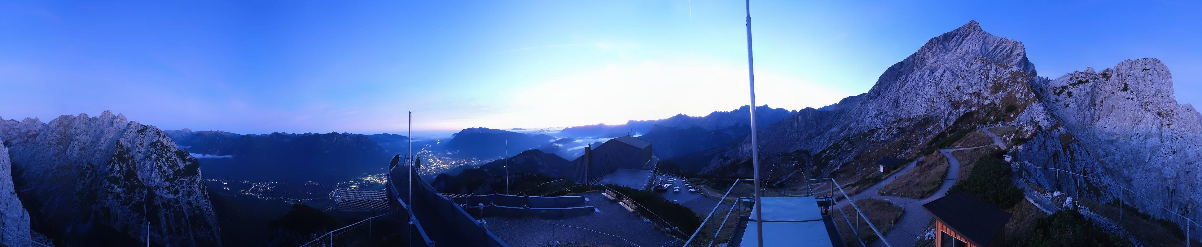 Archiv Foto Webcam Garmisch: Ausblick am Osterfelderkopf