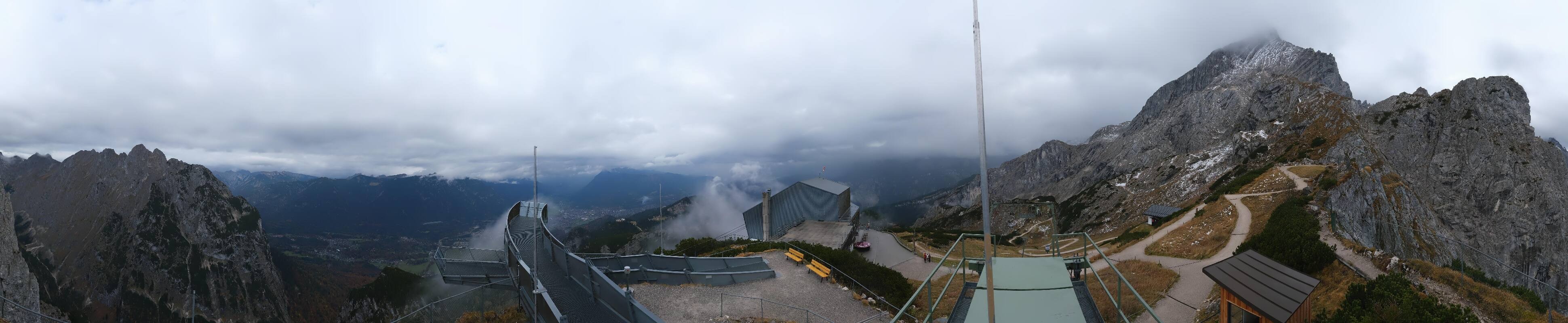 Archiv Foto Webcam Garmisch: Ausblick am Osterfelderkopf