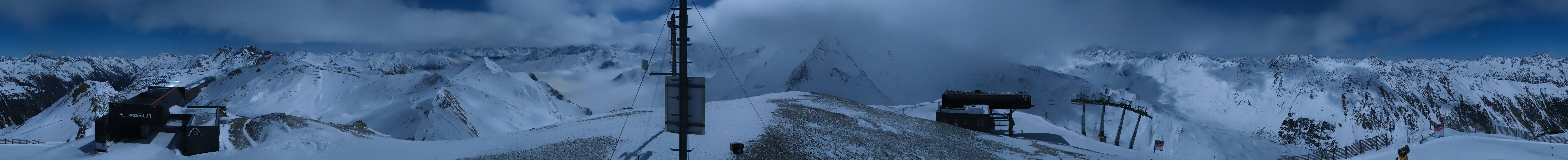 Archived image Webcam On the Summit of Palinkopf