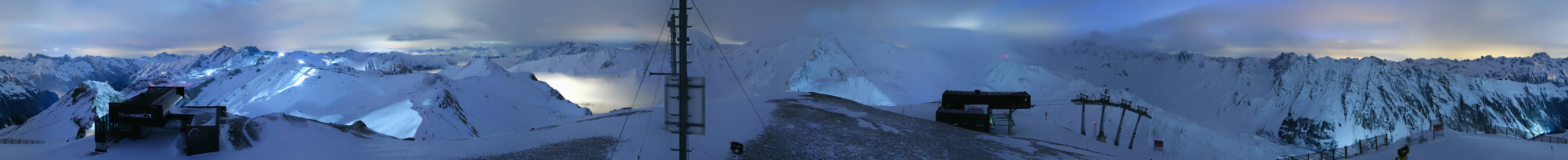Archived image Webcam On the Summit of Palinkopf