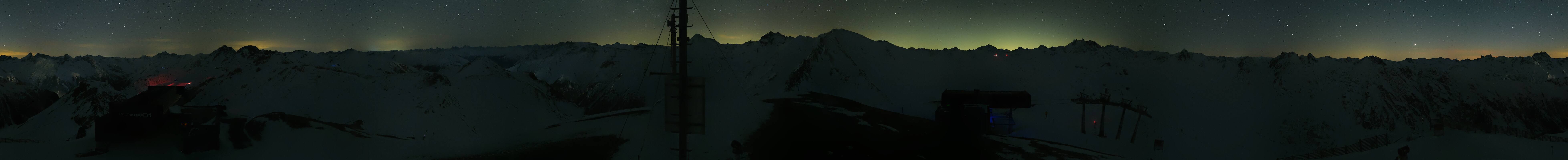 Archived image Webcam On the Summit of Palinkopf