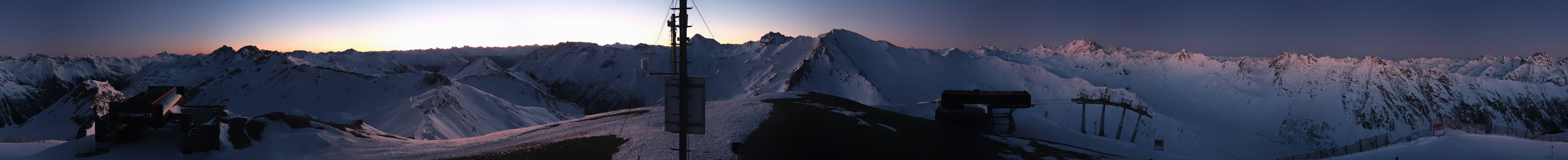 Archived image Webcam On the Summit of Palinkopf