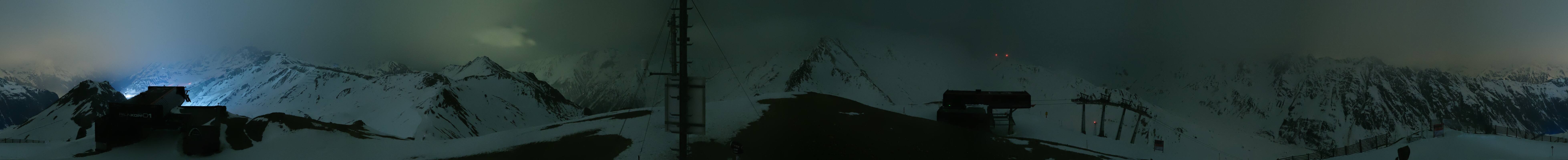 Archived image Webcam On the Summit of Palinkopf