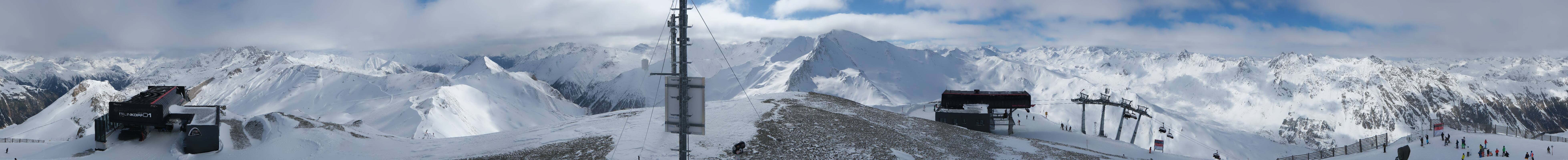 Archived image Webcam On the Summit of Palinkopf