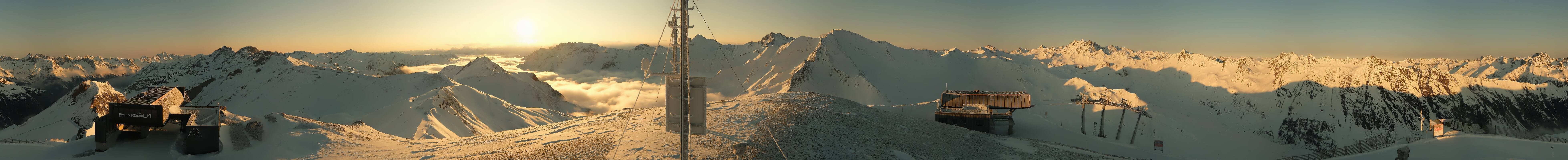 Archived image Webcam On the Summit of Palinkopf
