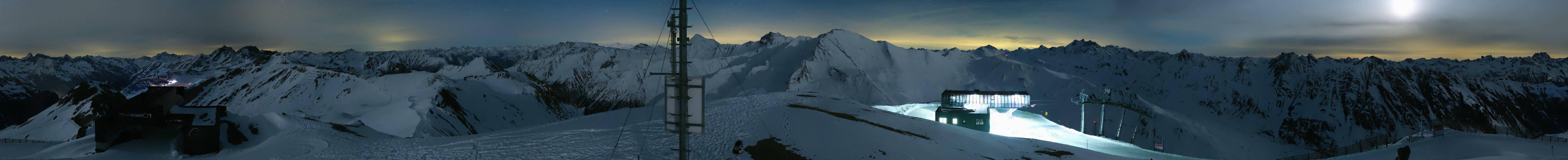 Archived image Webcam On the Summit of Palinkopf