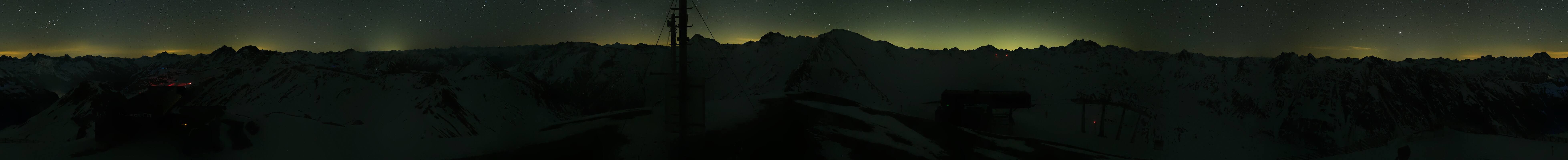 Archived image Webcam On the Summit of Palinkopf