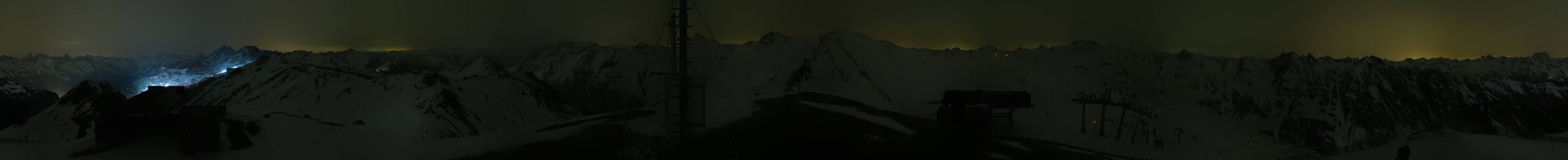 Archived image Webcam On the Summit of Palinkopf