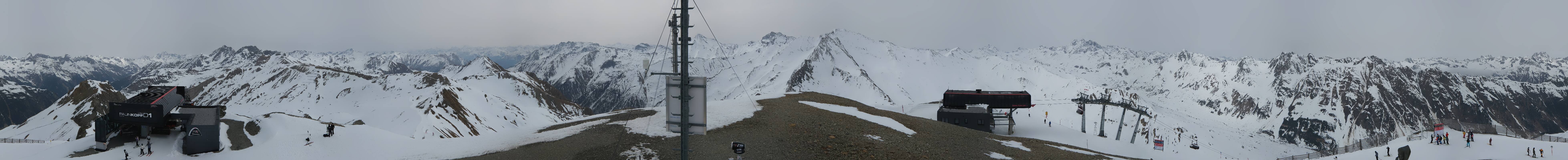 Archived image Webcam On the Summit of Palinkopf