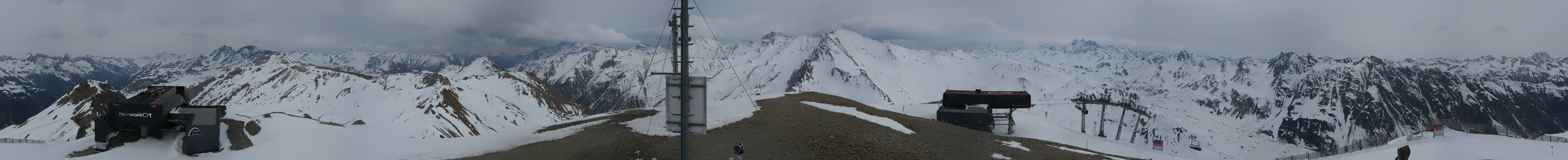 Archived image Webcam On the Summit of Palinkopf