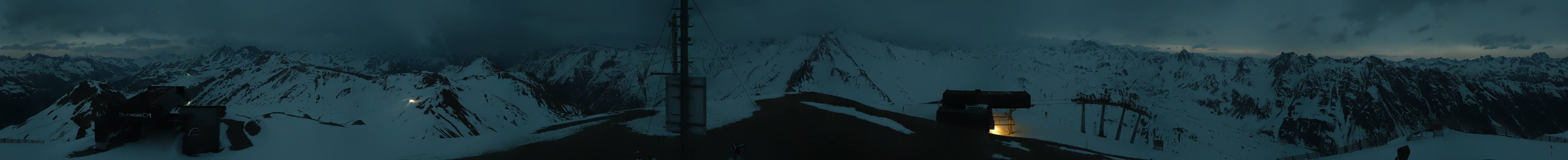 Archived image Webcam On the Summit of Palinkopf