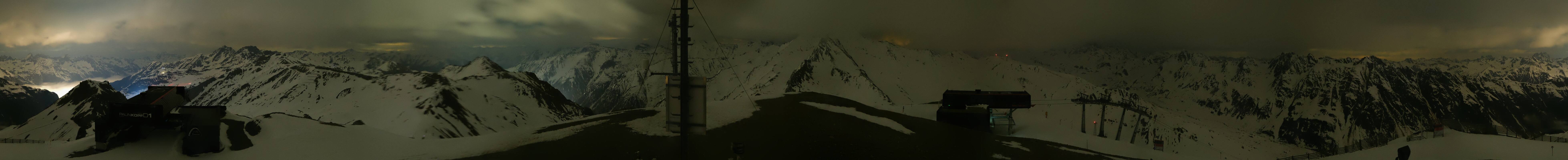 Archived image Webcam On the Summit of Palinkopf