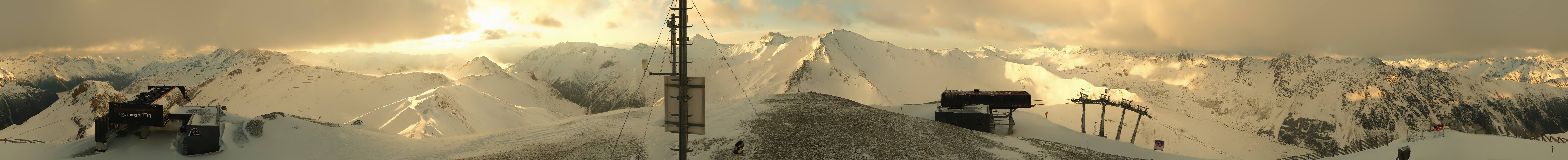Archived image Webcam On the Summit of Palinkopf