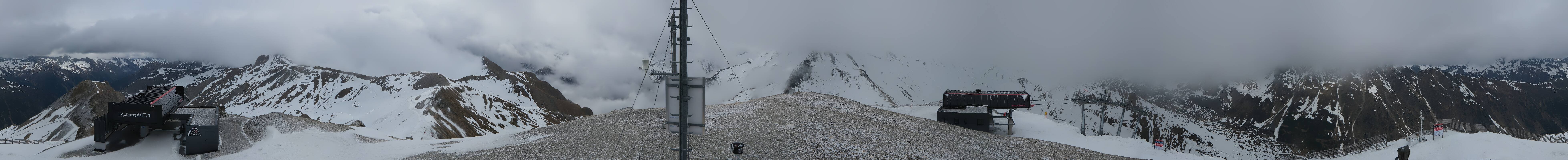 Archived image Webcam On the Summit of Palinkopf