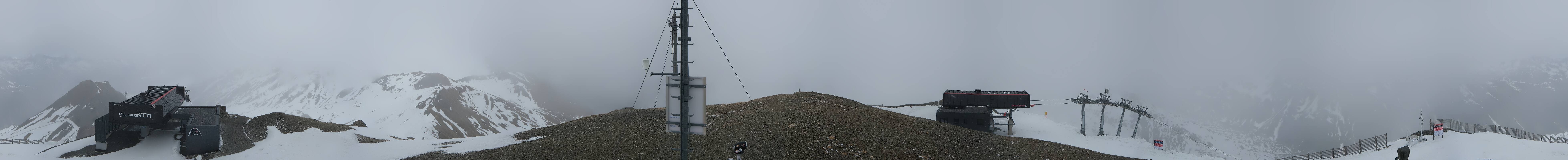 Archived image Webcam On the Summit of Palinkopf